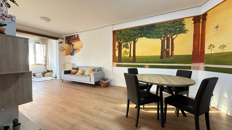 Alla Guizza, in via Pascoli, proponiamo in vendita un appartamento completamente ristrutturato e ...