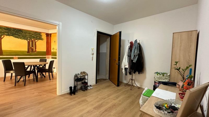 Alla Guizza, in via Pascoli, proponiamo in vendita un appartamento completamente ristrutturato e ...