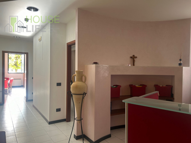 SCHIO-zona industriale: in affitto UFFICIO direzionale di mq 100 circa situato al piano terra, ri...