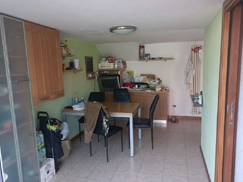 Rif. A.A.62-24

Vendita all'asta - abitazione di testa su 2 piani con giardino in data 19 dicembr...