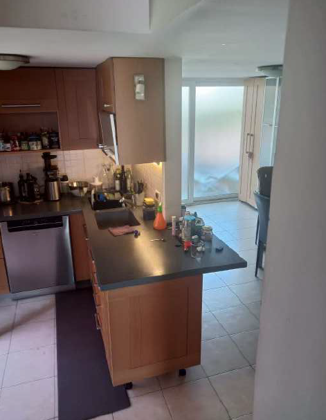 Rif. A.A.62-24

Vendita all'asta - abitazione di testa su 2 piani con giardino in data 19 dicembr...