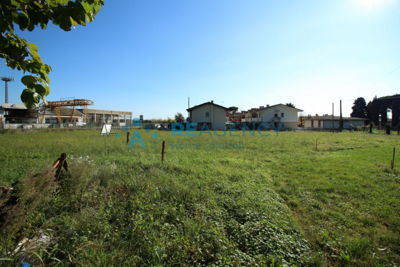 Zanè

Sei alla ricerca di un terreno edificabile di ampie metrature?

Prezzo € 450.000
Valore al ...