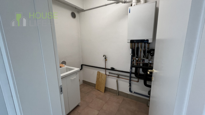 Zanè – In zona comoda al centro, CASA SINGOLA AFFIANCATA composta da soggiorno, cucina, camera ma...