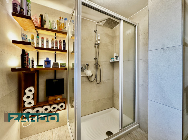 Rif. A-305 (per info 350 5383983 | Giacomo)

Proponiamo in vendita APPARTAMENTO al piano terra di...