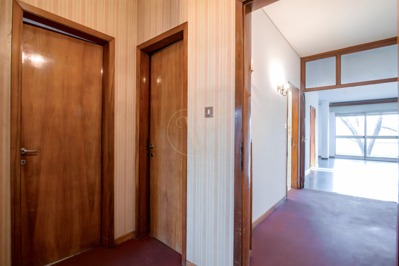 Scopri un'opportunità unica nel cuore di Città Giardino, una delle zone più ambite di Padova. Pro...