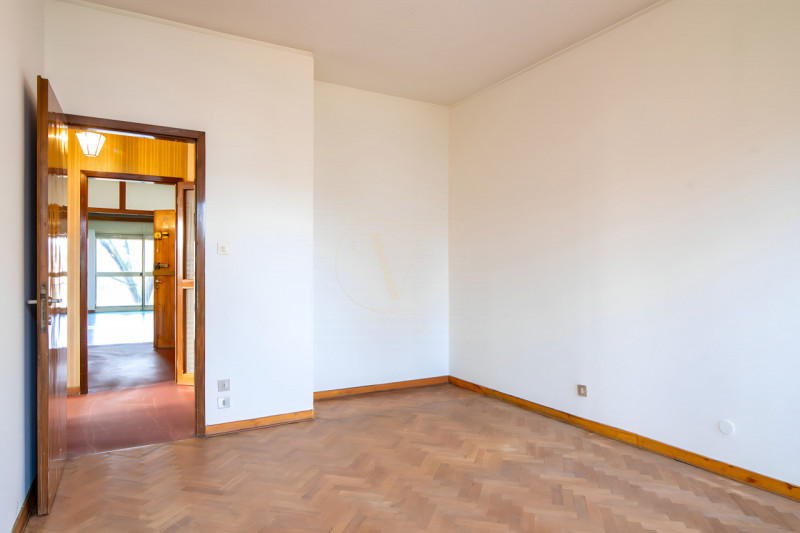 Scopri un'opportunità unica nel cuore di Città Giardino, una delle zone più ambite di Padova. Pro...