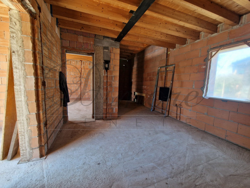 VILLANOVA DI CAMPOSAMPIERO: PORZIONE DI BIFAMILIARE AL GREZZO
A Murelle di Villanova di Camposamp...