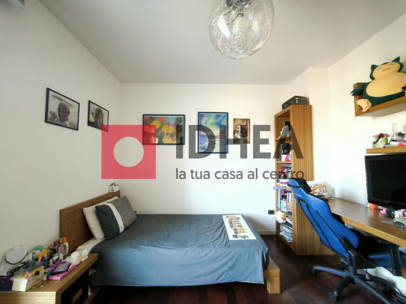 L'Agenzia immobiliare Idhea ha il piacere di proporvi questa splendida villa singola sita nel cuo...