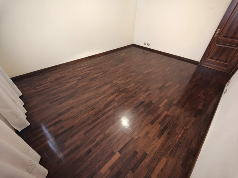 A pochi passi dal centro storico di Padova, presentiamo in vendita una villa singola di circa 450...