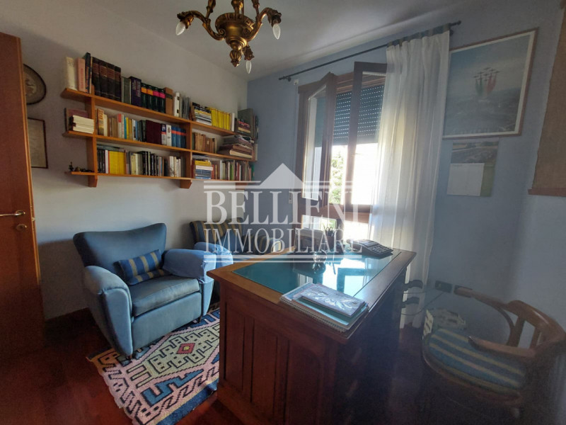 CORSO PADOVA: In un elegante stabile recentemente ristrutturato con Superbonus 110%, dotato di ca...