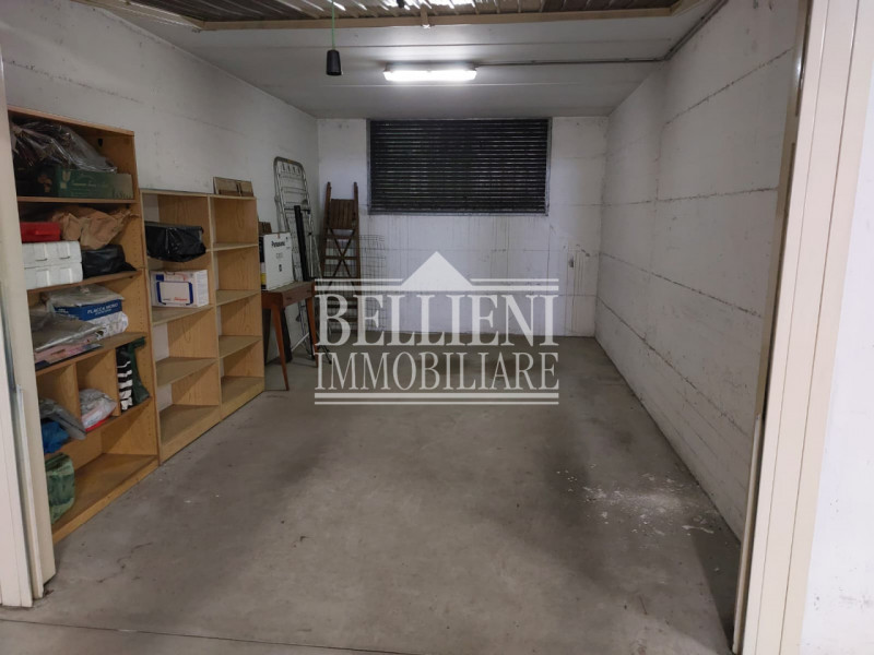 CORSO PADOVA: In un elegante stabile recentemente ristrutturato con Superbonus 110%, dotato di ca...