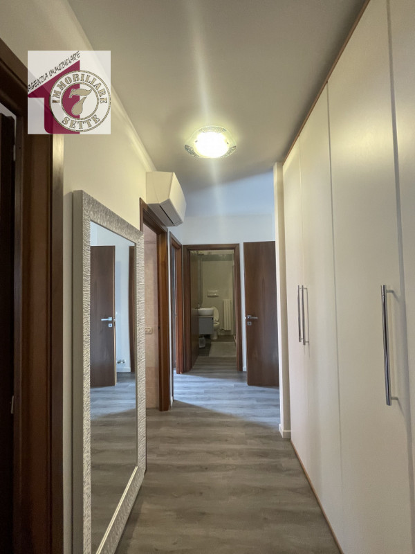 Vendesi MONTA' CENTRO zona PARCO MONTA' appartamento sviluppato al piano terzo su palazzina resid...