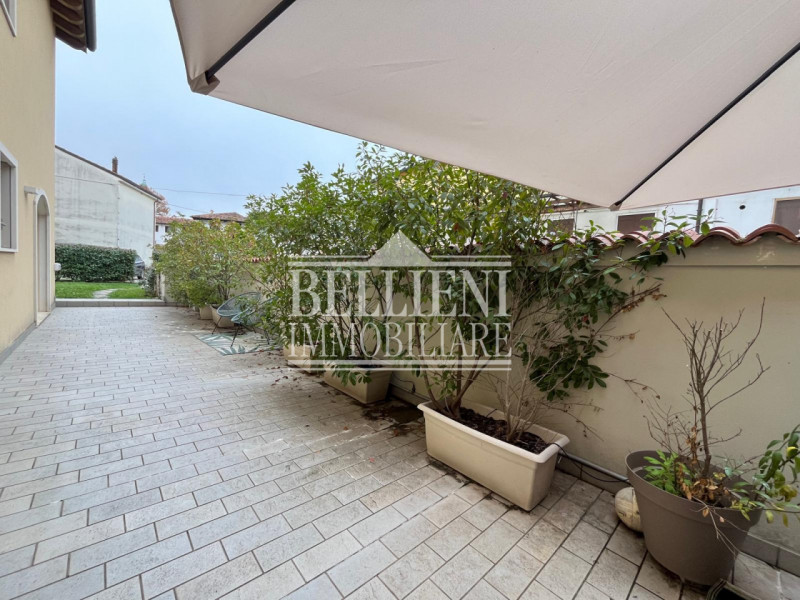 CENTRO STORICO: Nel cuore della città di Vicenza, a due passi dal Teatro Olimpico, sorge questo i...