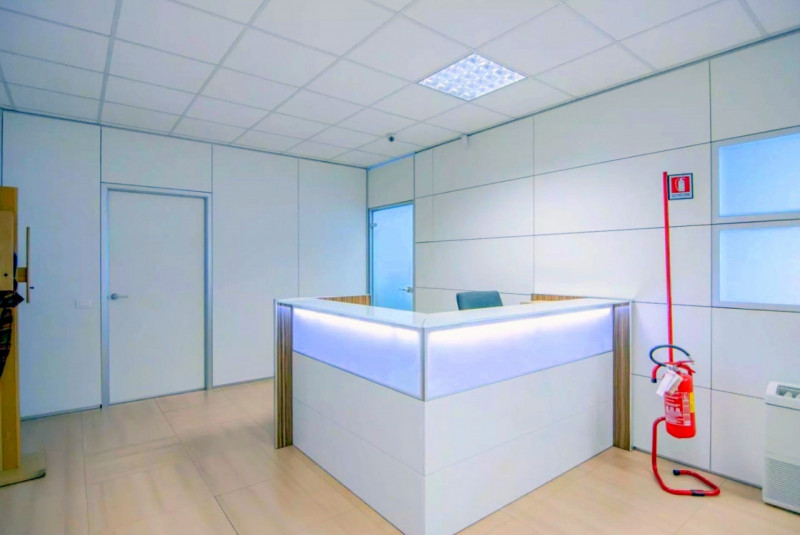 UFFICIO MODERNO E LUMINOSO IN AFFITTO PADOVA EST-CAMIN €.2.700 rif.CL510Uaf

Scopri un'opportunit...