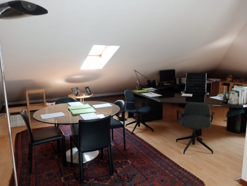 Scopri un'opportunità unica nel cuore di Padova! Proponiamo in affitto un ufficio di circa 50 mq ...