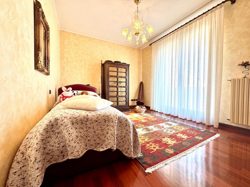 (Per INFO Monica 3482688677) A Strà, nel cuore della Riviera del Brenta e a pochi passi dalla cel...