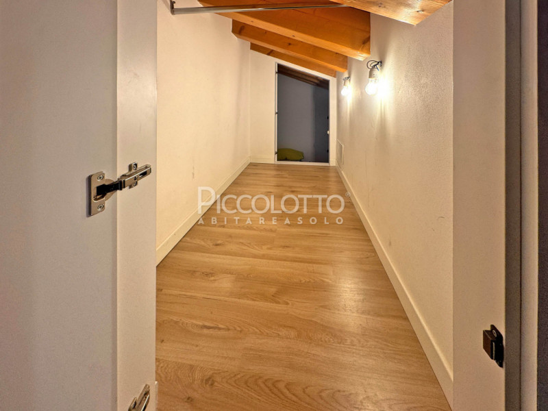 Rif. V5408 - Appartamento in vendita a Rive di Posmon, ricercata località immersa nel verde a poc...