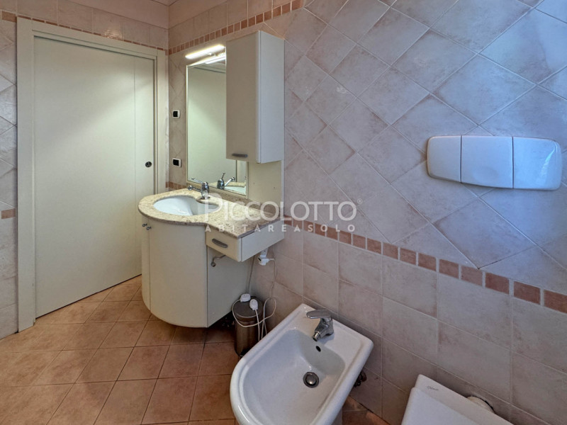 Rif. V5408 - Appartamento in vendita a Rive di Posmon, ricercata località immersa nel verde a poc...