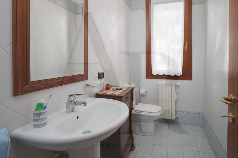 Selvazzano Dentro - San Domenico: In uno splendido contesto centrale e residenziale, ottimamente ...