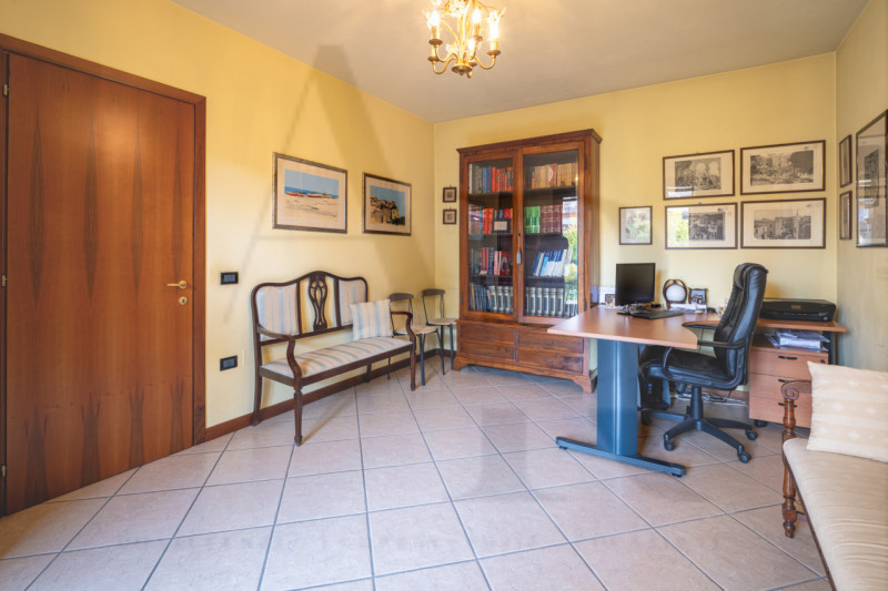 Selvazzano Dentro - San Domenico: In uno splendido contesto centrale e residenziale, ottimamente ...