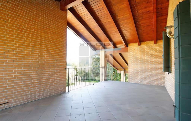 A SAN GIORGIO DELLE PERTICHE i tuoi sogni si realizzano!

Proponiamo una CASA SINGOLA con ingress...