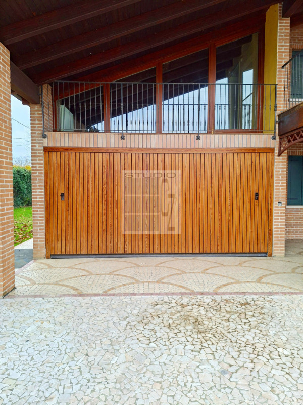 A SAN GIORGIO DELLE PERTICHE i tuoi sogni si realizzano!

Proponiamo una CASA SINGOLA con ingress...