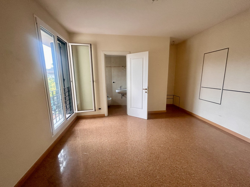 Padova zona San Carlo Nicoletta Dardilli di AD Casa Padova propine in vendita villa singola con s...