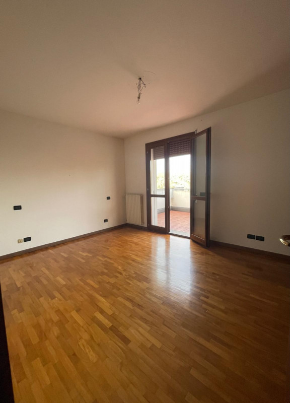 Montegrotto T. : proponiamo appartamento al primo piano composto da una zona giorno con angolo co...