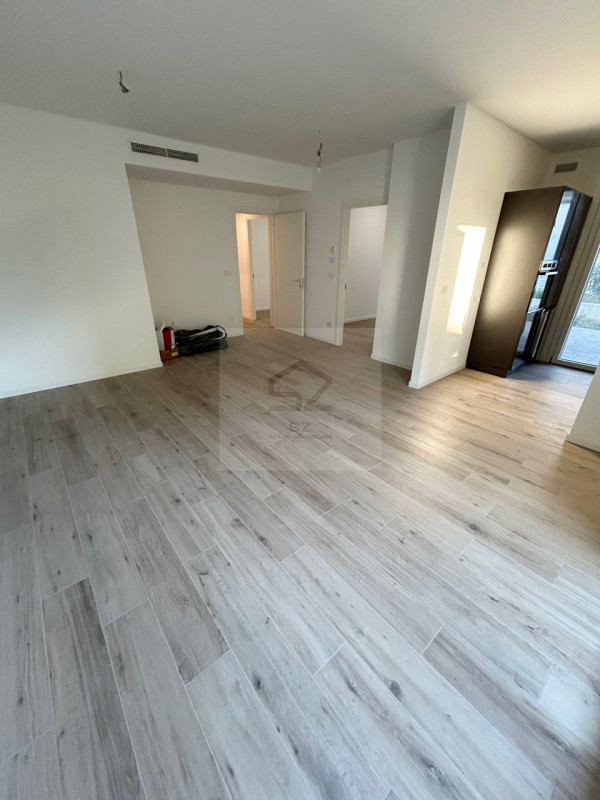 FERRI- ALBIGNASEGO

Appartamento nuovo in pronta consegna! Situato in una palazzina che ospita so...