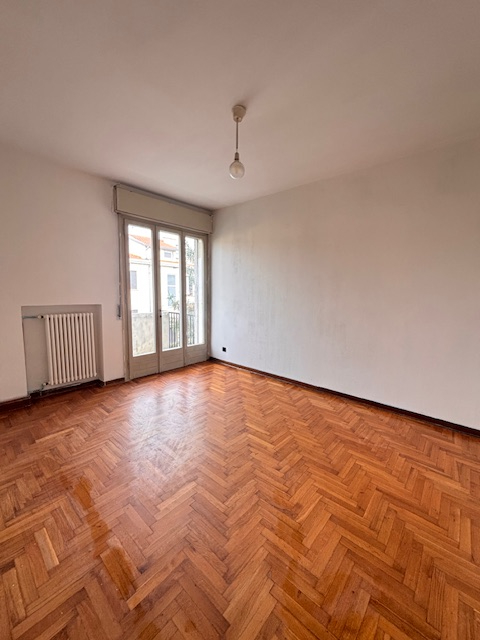 ARCELLA: nel servitissimo quartiere della Santissima Trinità (arcella), proponiamo appartamento p...