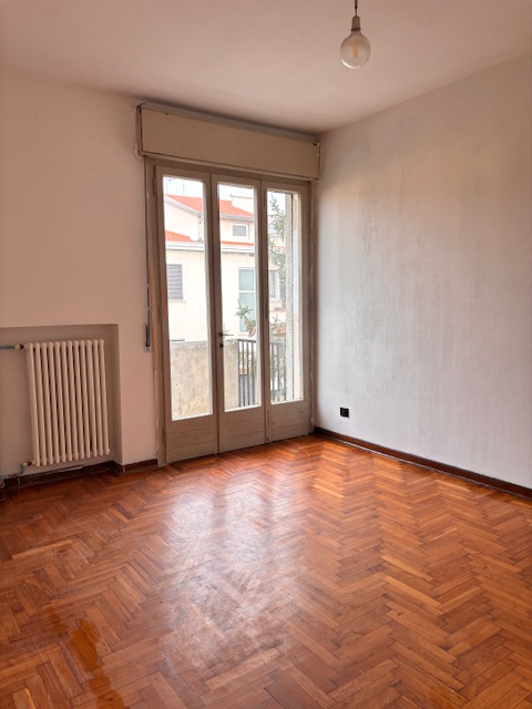 ARCELLA: nel servitissimo quartiere della Santissima Trinità (arcella), proponiamo appartamento p...