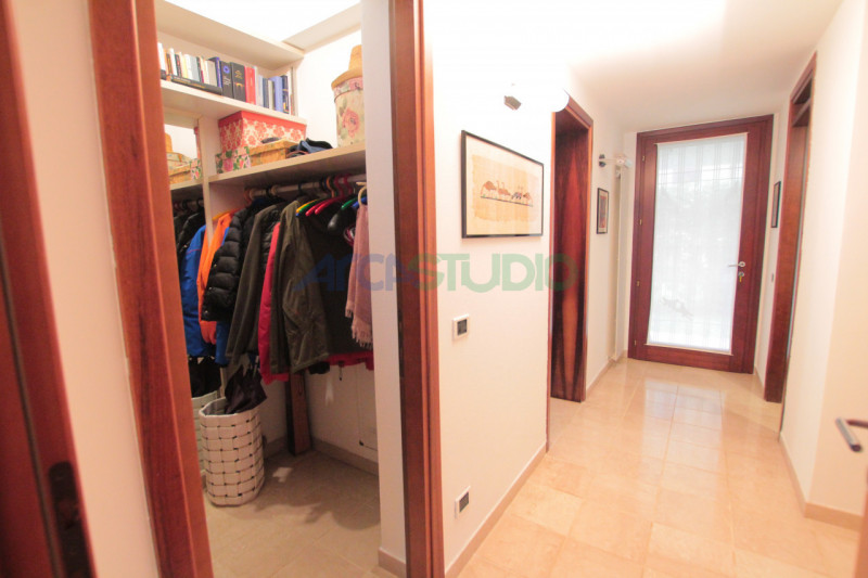 Vicenza - Bertesina: questa splendida moderna villetta, situata in zona tranquilla e riservata a ...