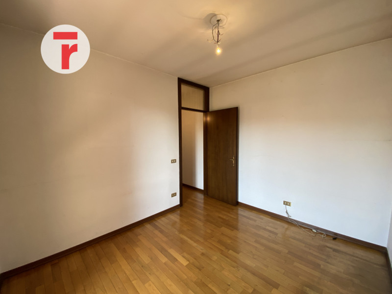 Cadoneghe - loc.Bragni - In zona prestigiosa e privilegiata per la posizione comoda ai principali...