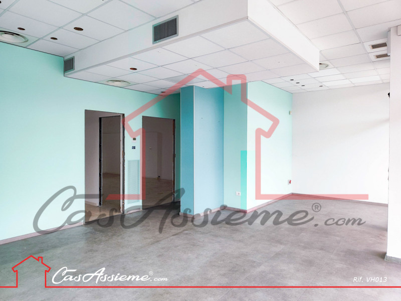 Rif. VH013
In prossimità del centro di Castello di Godego proponiamo negozio al Piano Rialzato, i...