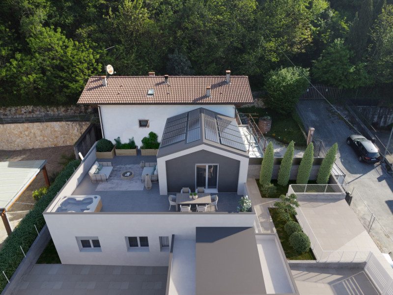 In un contesto residenziale di Chiampo proponiamo una bifamiliare affiancata di nuova costruzione...