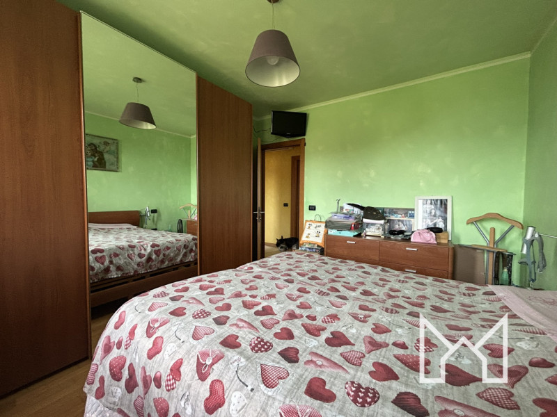 PADERNO-  Inserito in zona panoramica e residenziale, comoda a tutti i principali servizi, propon...