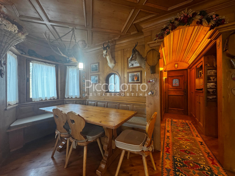 Rif. A5409 - Scopri questo grazioso appartamento in affitto situato nella splendida località di A...