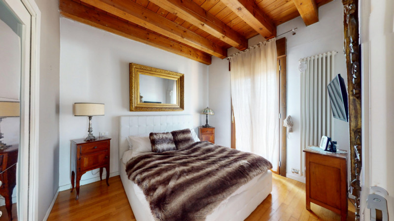 SANT’AGOSTINO / FERROVIERI

Inserito in un quartiere residenziale, comodo a tutti i principali se...