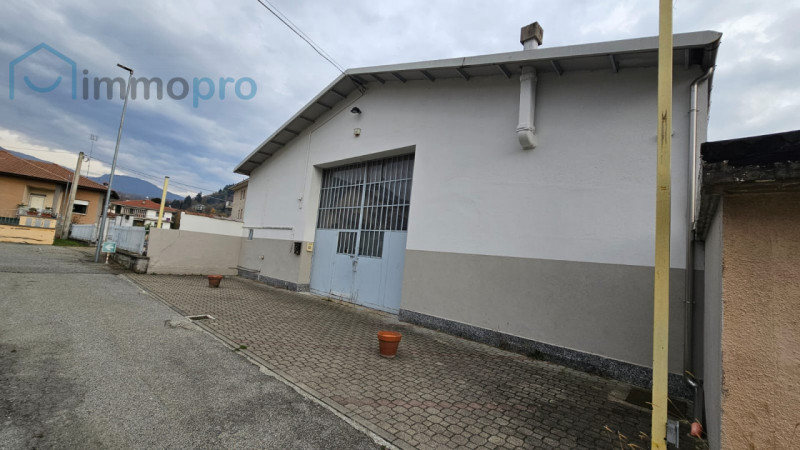 Magazzini e depositi in Affitto a Cuorgne'