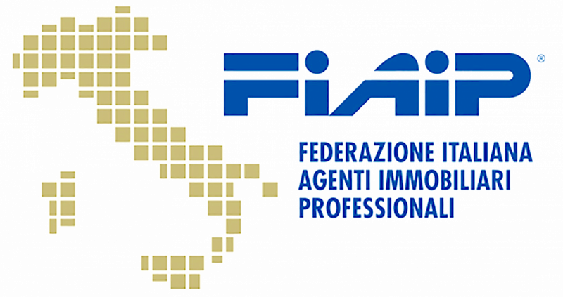 Se stai cercando una casa ideale per la tua famiglia, con ampi spazi e un grande giardino dove po...