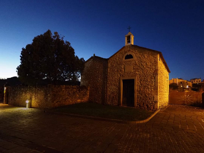 Scopri il tuo rifugio ideale tra i suggestivi Colli Berici! Proponiamo camere per affitti brevi d...