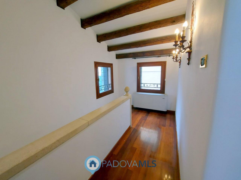Palazzetto/Appartamento indipendente nel cuore del Centro Storico di Padova – Eleganza, privacy e...