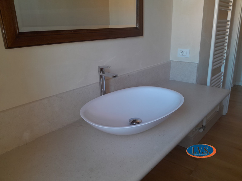 MONTEGALDA (VI): In una posizione riservata e tranquilla proponiamo porzione di trifamiliare di t...