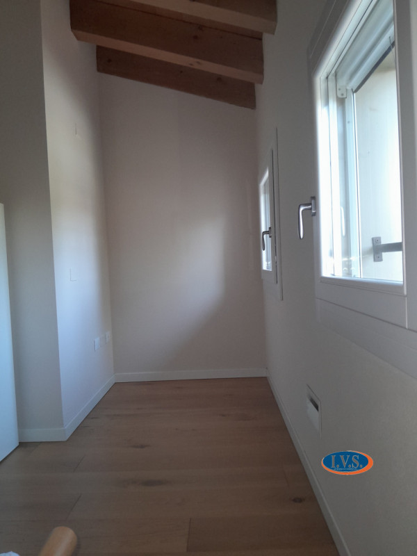 MONTEGALDA (VI): In una posizione riservata e tranquilla proponiamo porzione di trifamiliare di t...