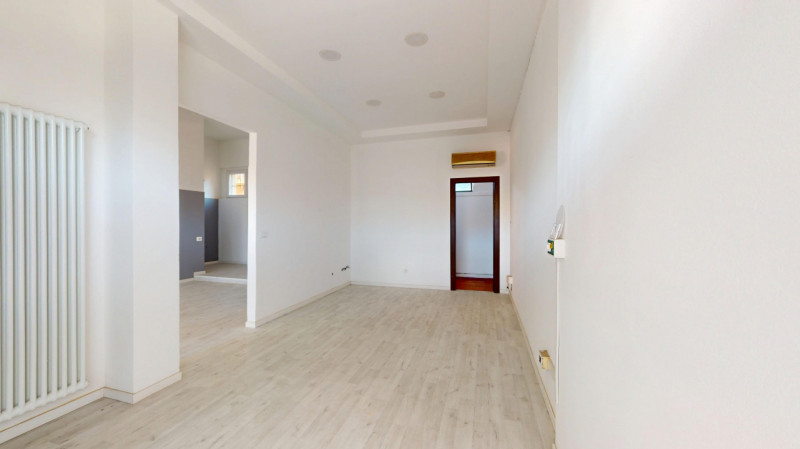 VIALE MARGHERITA – VICENZA

Lungo Viale Margherita, in posizione strategica e ad alta visibilità,...