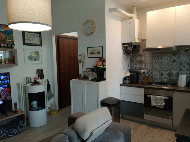 Palestro - Ottimo quartiere, in zona interna e tranquilla, ottimo contesto, grazioso appartamento...