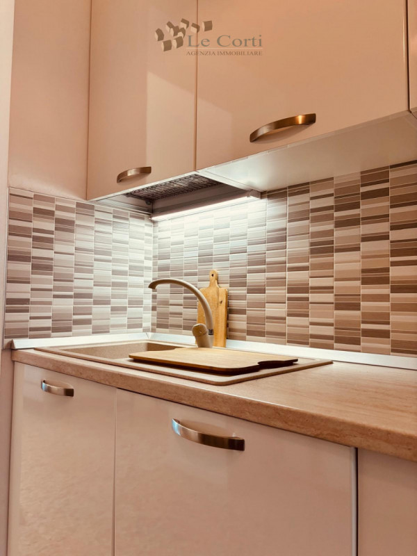 Nel centro storico di Montagnana, proponiamo in vendita un appartamento quadrilocale al secondo p...