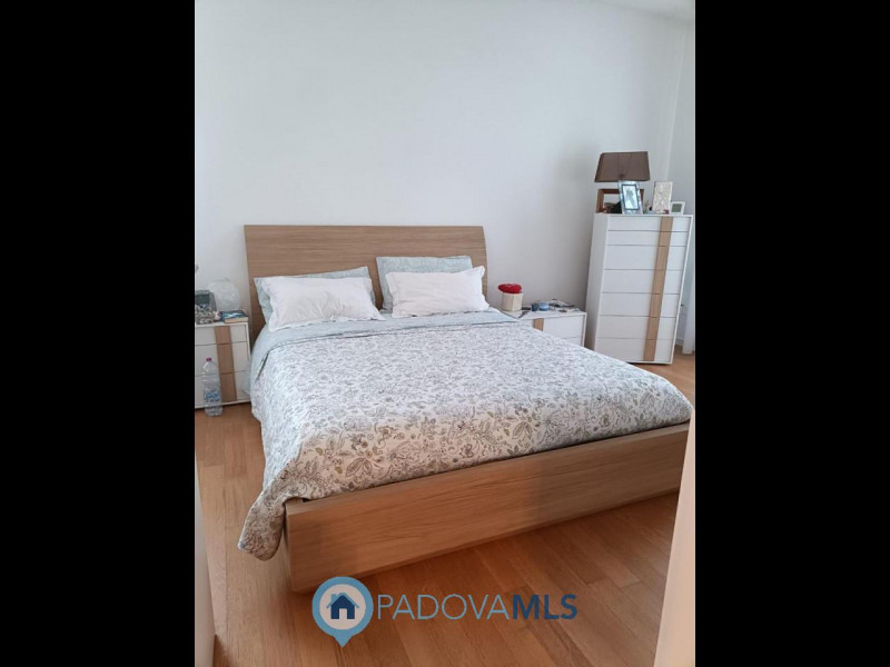 Immobile in esclusiva al Gruppo Padova MLS

Stai cercando una porzione indipendente in un contest...