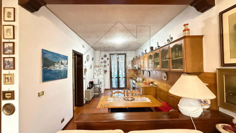 Casa singola da aggiornare situata a Padova, un'opportunità imperdibile per chi cerca spazio e co...