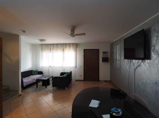 Rif. A.A.252-24

Vendita all'asta - casa a schiera centrale su 2 piani in data 09 gennaio 2026

D...